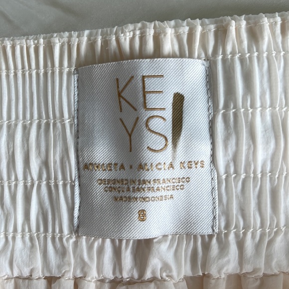 🍦NWT🍦 Athleta x Alicia Keys Utility Pants Sz 8 - Picture 6 of 7